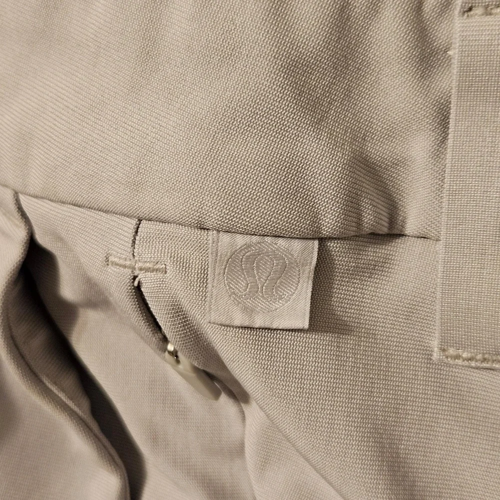 Lululemon Commission Shorts 9